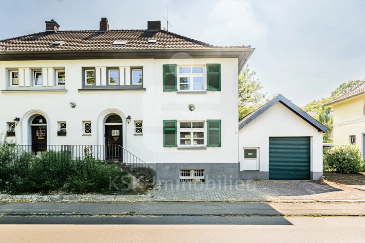 Dachgeschoss Badezimmer