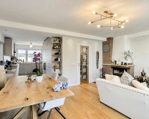 Offener Wohn-/Essbereich