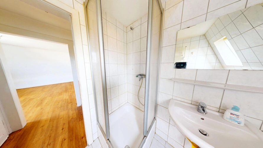 Duschbad mit Fenster