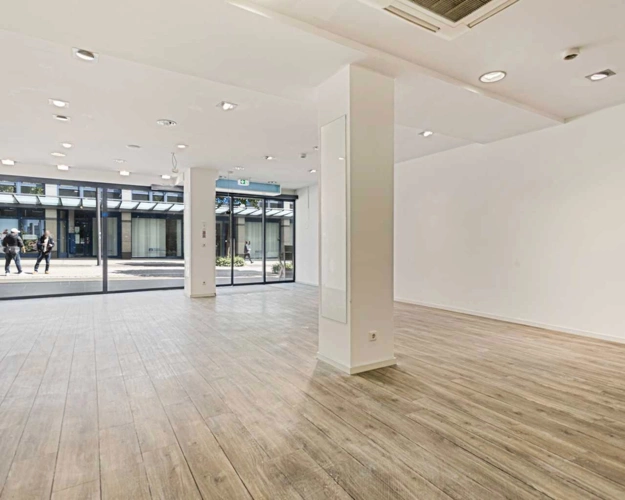 Erdgeschoss Ladenlokal