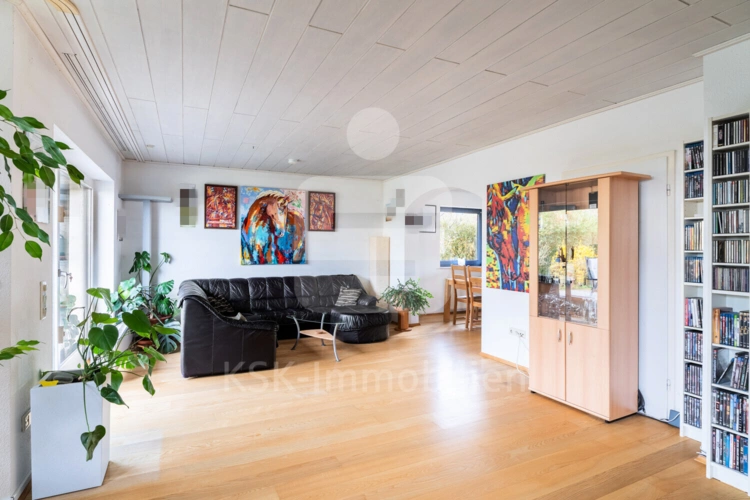 Wohnzimmer Erdgeschoss Bild 2