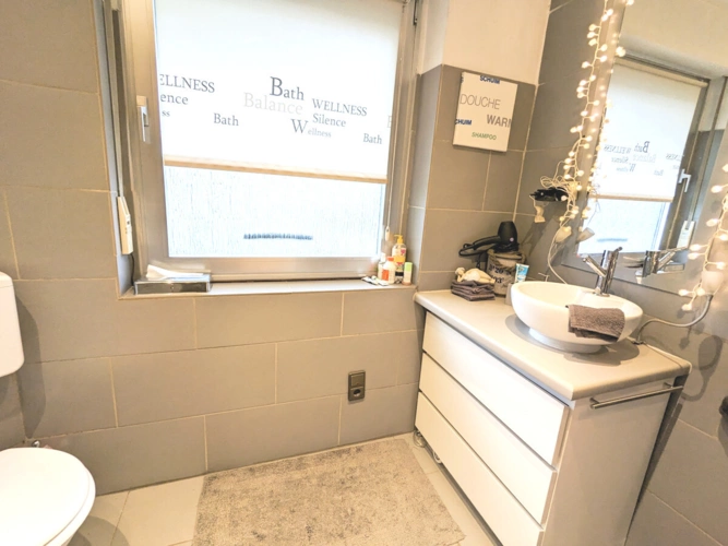 Badezimmer (Teilansicht)