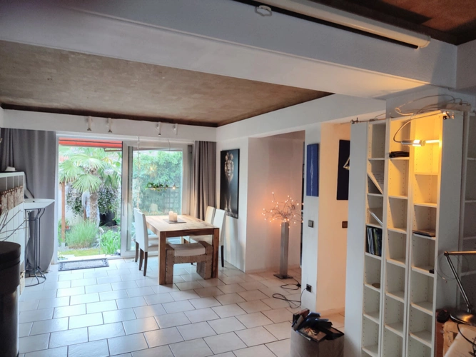 Essbereich mit Gartenzugang Erdgeschoss