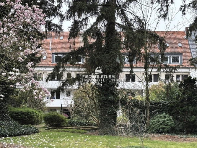 Hausansicht vom Garten aus