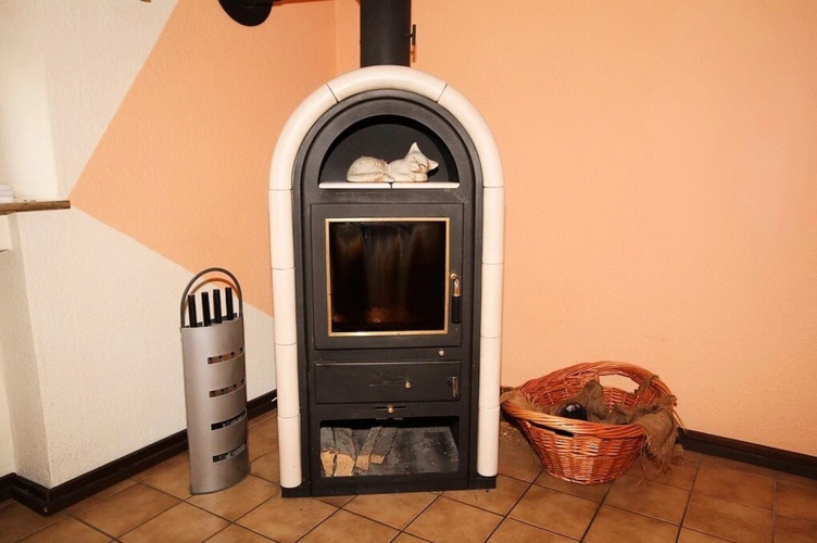 Kaminofen im Wohnzimmer