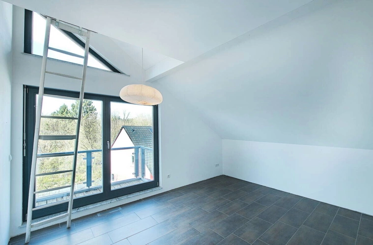 2. Zimmer DG