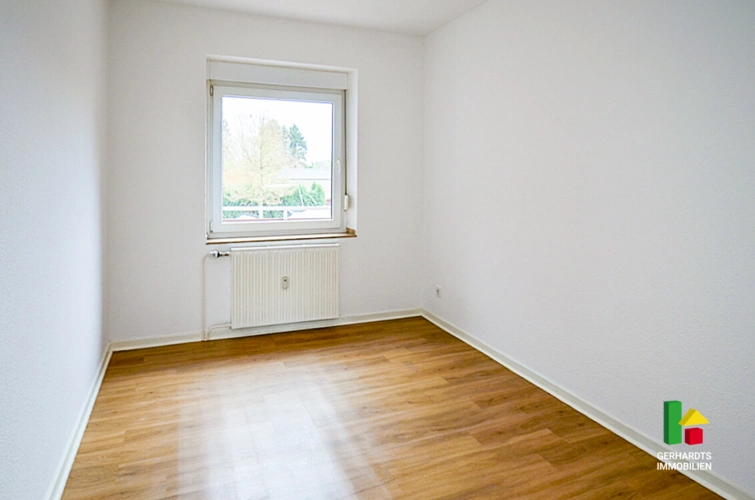 Kinderzimmer-Büro_leer