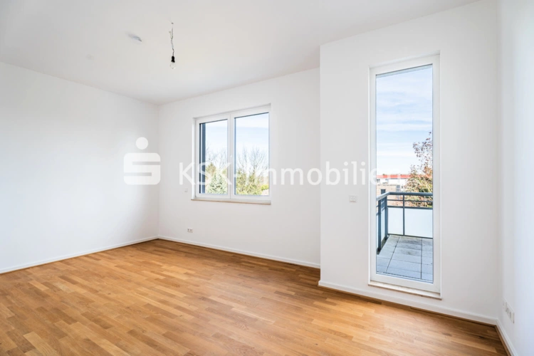 140147 DG - Wohnung Holzweg10 Zimmer 1