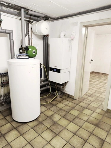 Waschküche mit Heizung