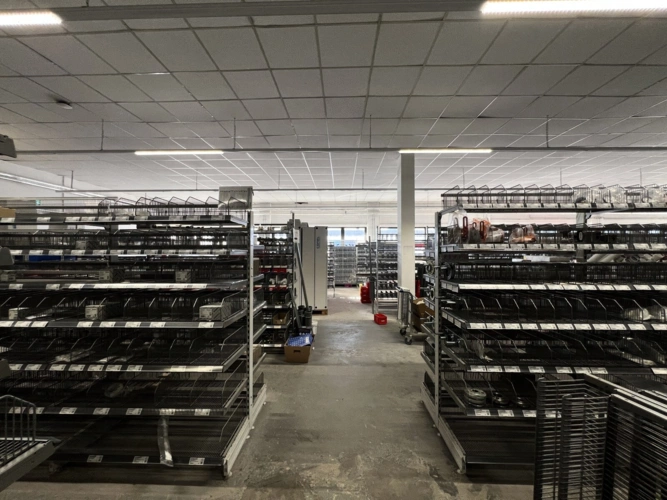 Lager-/Verkaufsbereich