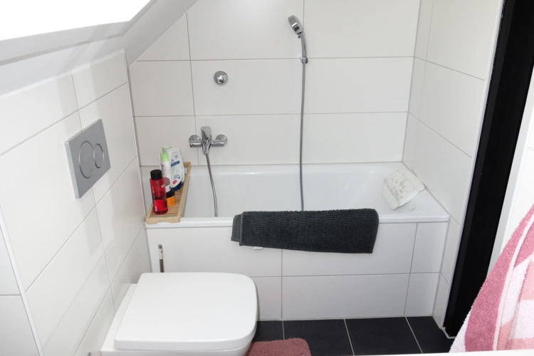 Badezimmer ebenso (2)