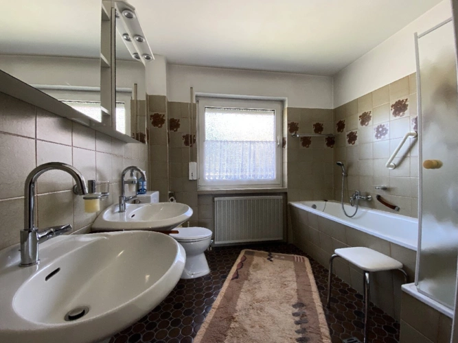 Badezimmer OG