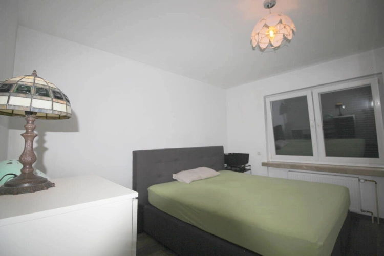 Eltern-Schlafzimmer EG
