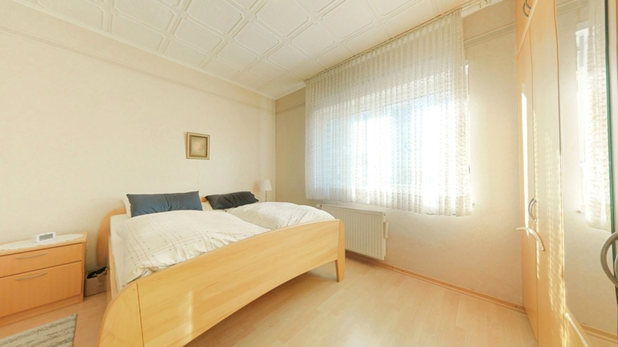 EG Schlafzimmer