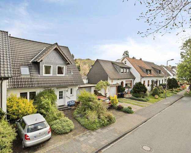 Straßenansicht