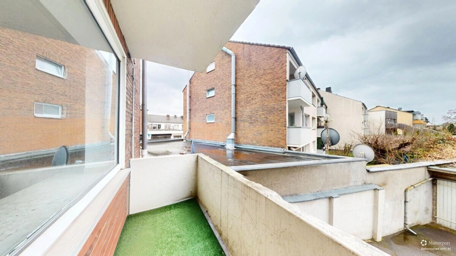 Überdachter Balkon