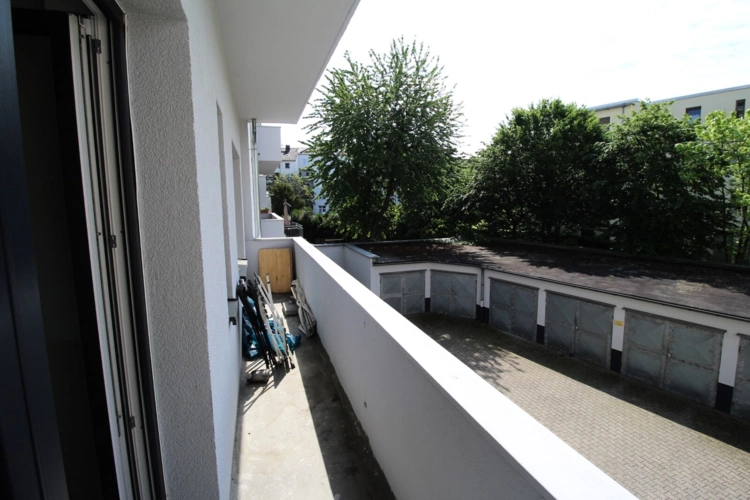 Balkon.ebenso