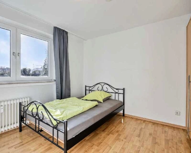 Schlafzimmer (OG)
