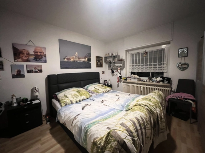 Schlafzimmer DG
