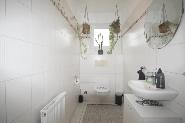 Gäste-WC EG