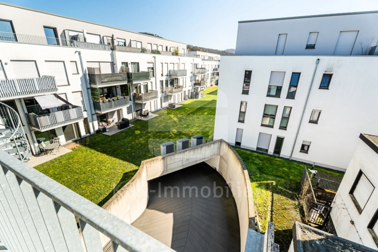 Tiefgaragenzufahrt