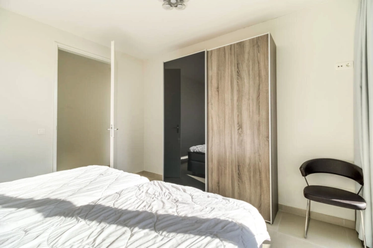 Schlafzimmer 1 Schrank