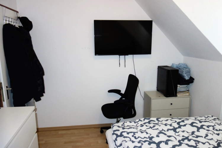 Schlafzimmer ebenso (2)