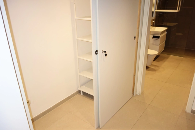 Diele inkl. Einbauschrank