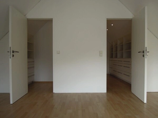 Blick in Ankleide