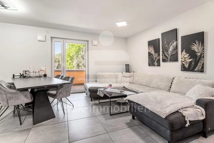 2. Obergeschoss Wohn- und Esszimmer