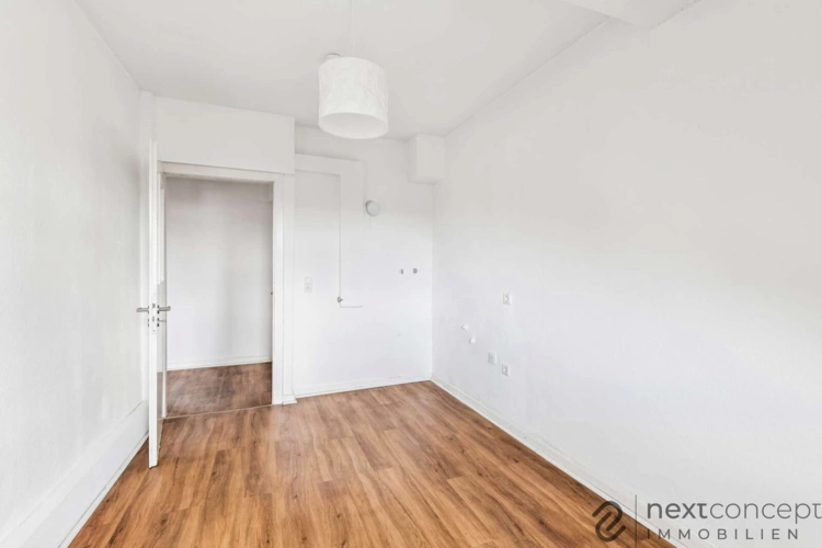 Schlafzimmer/ Zweite Küche