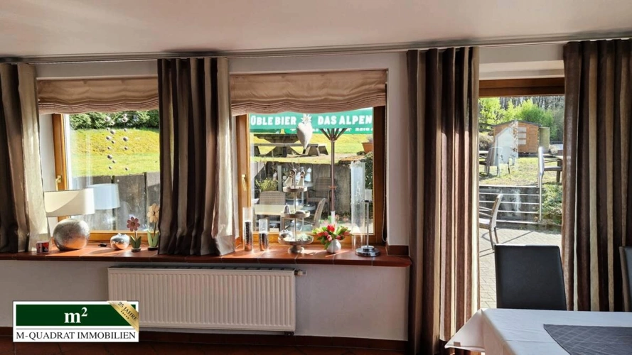 Zugang zum Biergarten