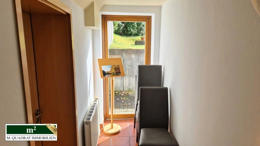 Flur zu den Toiletten