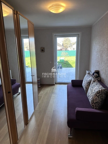 Ankleide / Home Office / Kinderzimmer