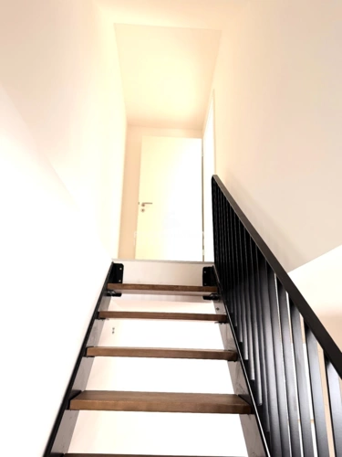 Treppe zum Obergeschoss