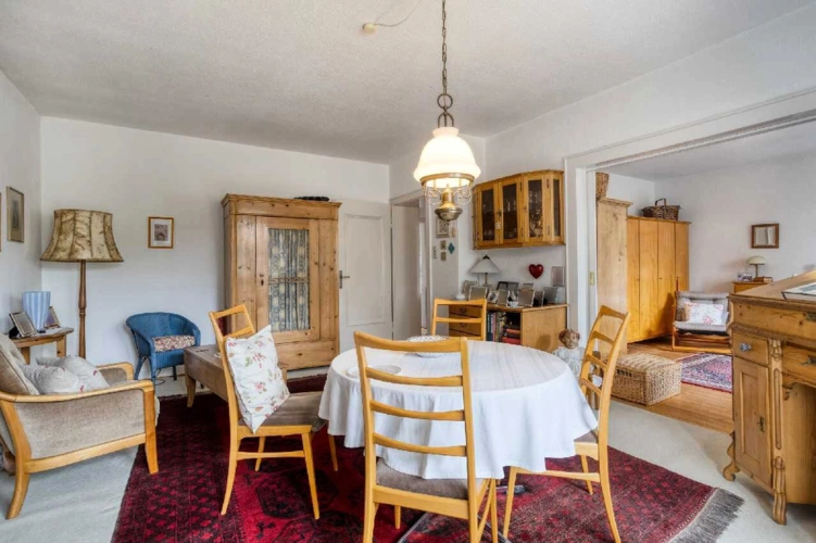 Wohnzimmer (1.OG)