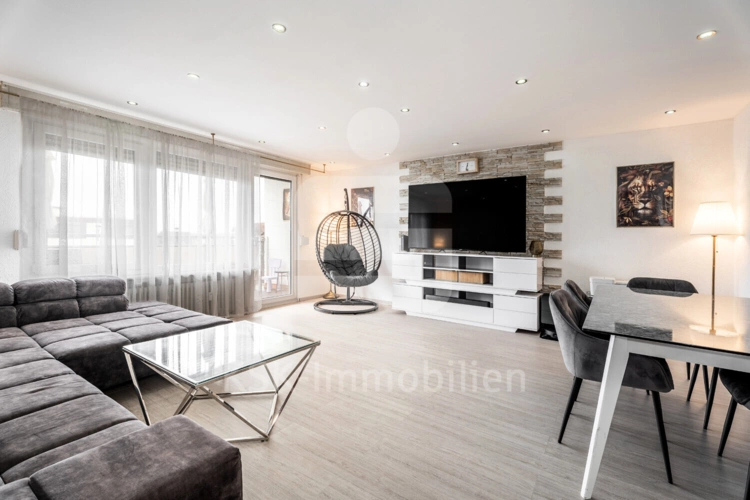 Wohn- und Esszimmer