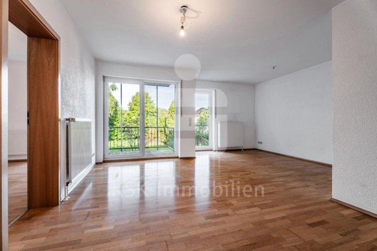Wohn- und Esszimmer (1)