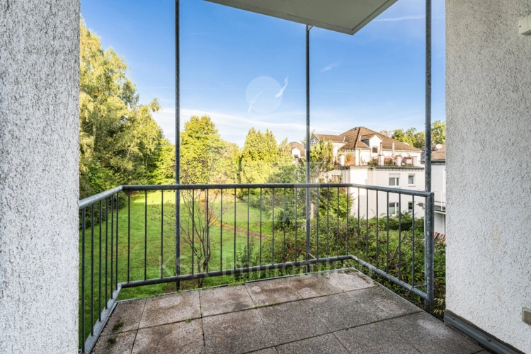 https://www.ksk-immobilien.de/immobilien/modernes-wohnen-auf-ca-56-m%c2%b2-offene-kueche-neues-bad-und-balkon-181427/