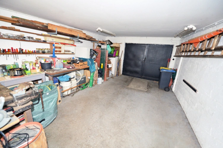 1_Innen_Garage