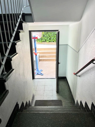 2_Treppenhaus_1