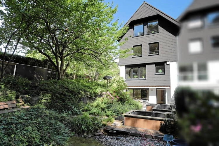 Die Gartenansicht vom Haus