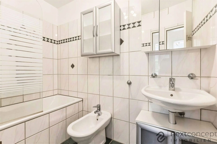 Badezimmer - (KI generiert)