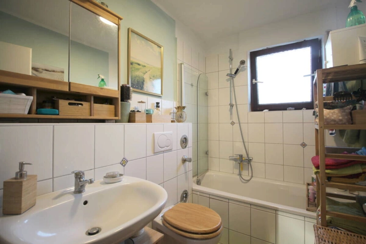 Badezimmer EG-Wohnung