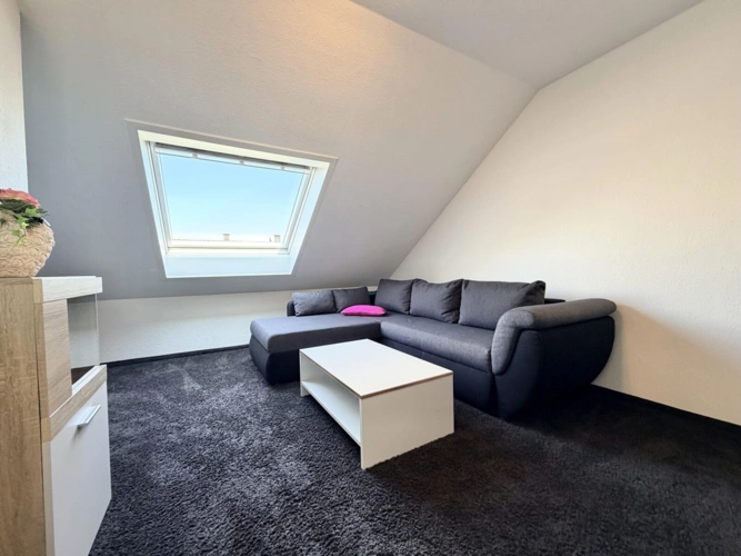 Zimmer 2, Dachgeschoss