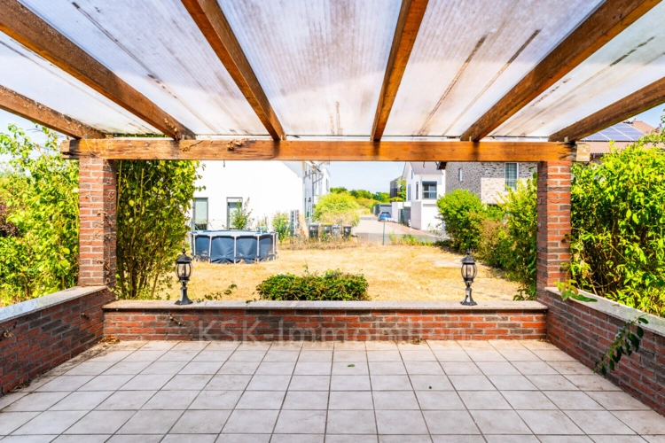 Terrasse Erdgeschoss