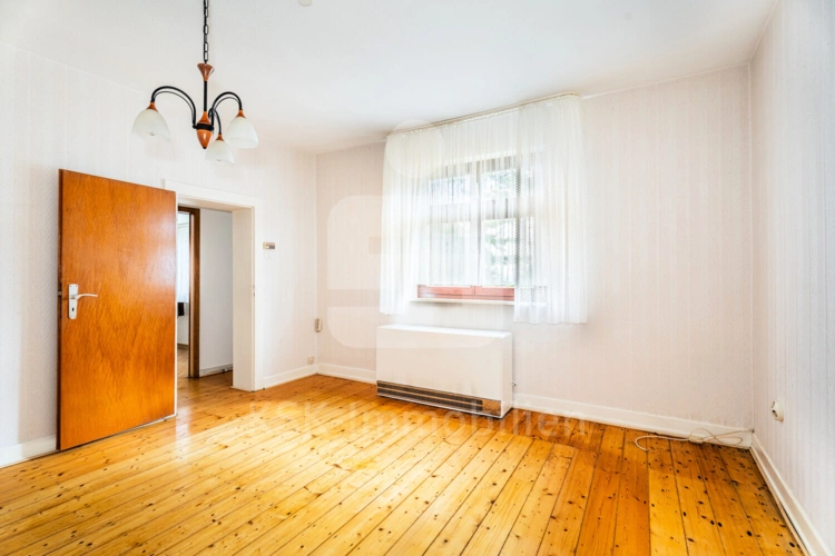 Erdgeschoss Zimmer
