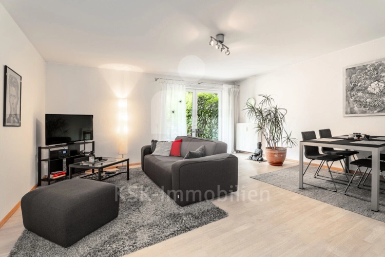 Wohn- und Esszimmer