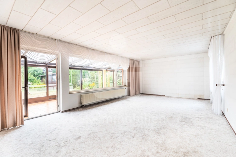 Erdgeschoss Zimmer