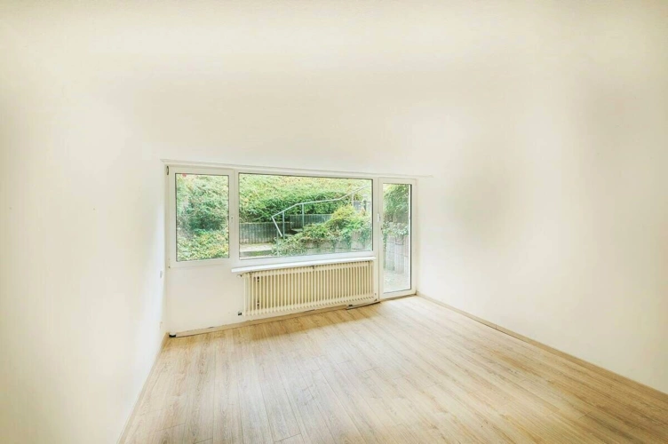Büro/Arbeitszimmer im Souterrain